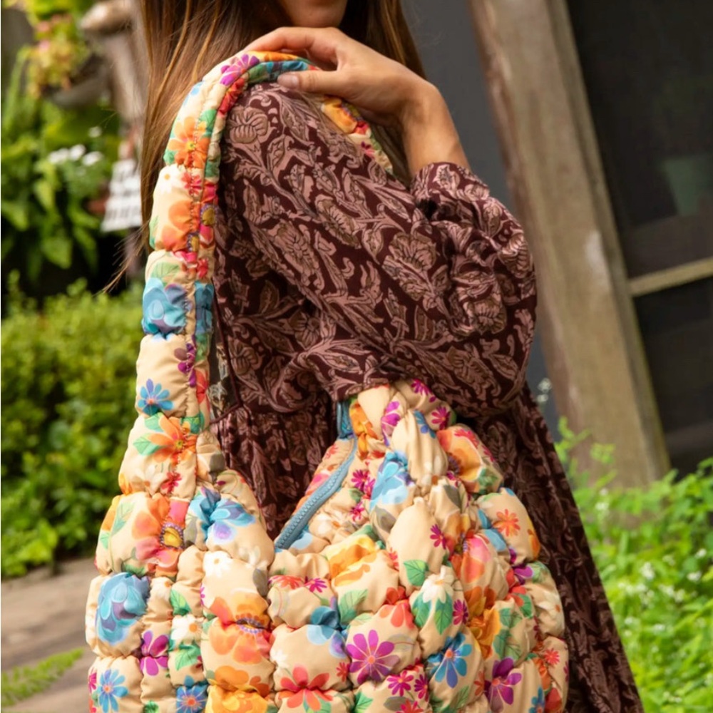 Puffy Fit It All Colorful Patchwork Shoulder Bag Floral Motifs NWT. Natural Life
